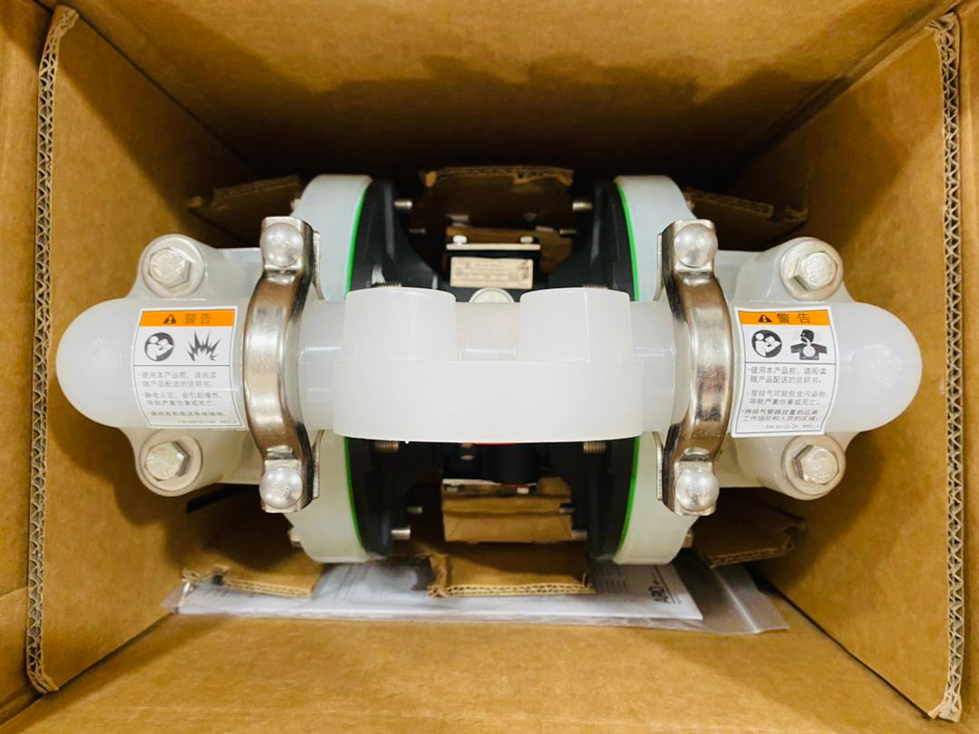 6661A3-344-C ARO Diaphragm Pump 1", Polypropylene/Teflon Diaphragm